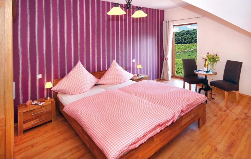 Guest house Gaestezimmer Hans-norbert Mack Hallgarten