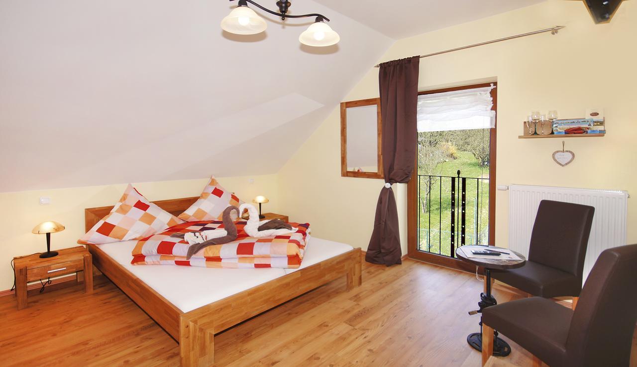 Gaestezimmer Hans-norbert Mack Guest house Hallgarten